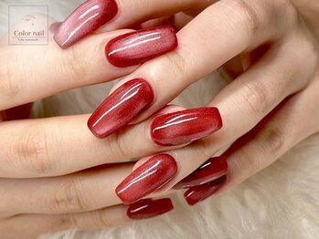 カラーネイル(Color nail)の写真/短時間で仕上がりの良さ◎スカルプで長さだし♪美しいフォルムにこだわった高技術で理想の指先を叶えます◇