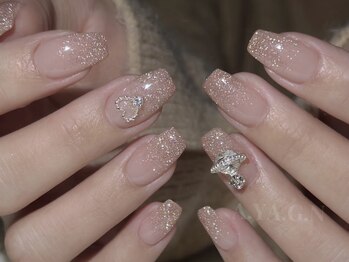 ルネネイル(Lune nail)/ラメグラデーション