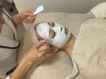 リアルナ(REALUNA)/お肌に合ったマスクをセレクト!