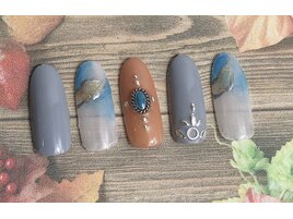 メタルパーツが可愛い