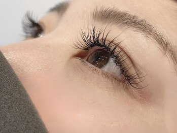 リリアフリル(Lilia×frill)/フラットラッシュ