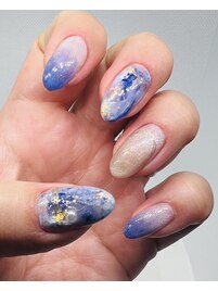 天然石ネイル（ラピスラズリ）