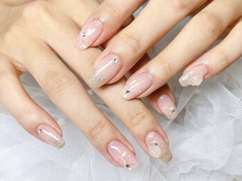 サロン アミリー(Salon Amiely)/アートフリー120分☆持ち込み