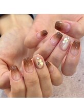 ルミエール 大分市中央町(Lumiere)/グラデーションシンプルネイル