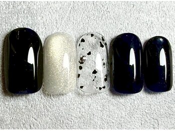 ネイル トリートエスティーエス 越谷店(STS)/定額デザイン"Light"