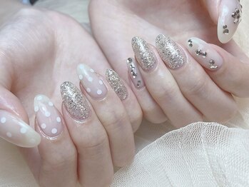 シキナ(shikina)/ドット　ホワイト　ストーン