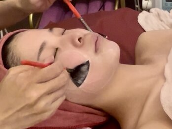 ティアラ(TIARA)の写真/【韓国肌管理ララピールで肌質改善◎】最新エステ技術で水光感あふれる韓国女優肌に近づこう！