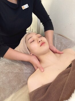 銀座ナチュラルスタイル/眉毛/脱毛ハーブピーリング小顔