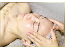 ブルードロップス(Blue Drops)/ここからフェイシャルに入ります