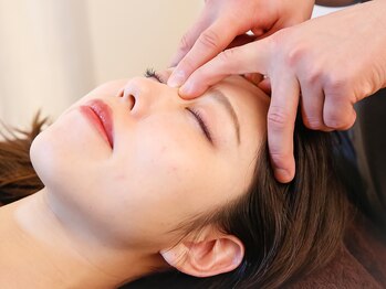 鍼灸院ワタナベコウヘイ(Watanabe Kohei)/コルギで筋肉を緩めます!