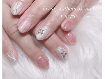 シェリエ(Cherie)/綺麗めニュアンスネイル