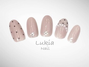 ルキア(Lukia)/水玉ネイル/ドットネイル