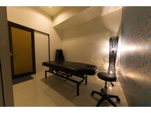 王様の耳/施術室