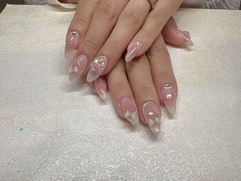 エイプリル(April)/