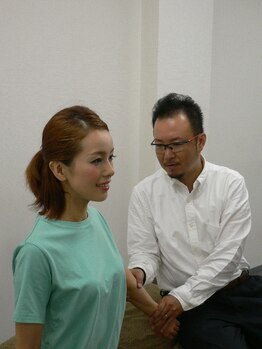 ボディーファーム(Body Farm)/【10種の美容矯正10】姿勢矯正横