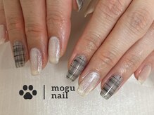 モグネイル(Mogunail)/チェックネイル/冬ネイル