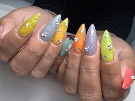 キャンディーカラーネイル