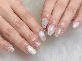 ホワイト＊雪ネイル