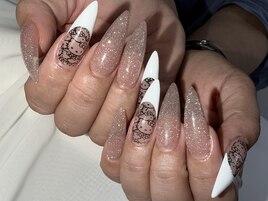 【個性派】フレンチ×猫