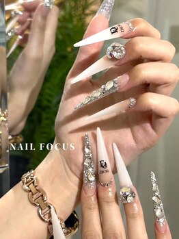 ネイルフォーカス(NAIL FOCUS)の写真/『好き』を詰め込んだ自分だけのこだわりネイルを実現♪[スカルプやり放題＊¥12500]