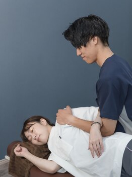 リオリス接骨院 整体院の写真/全身おまかせ整体60分¥3980!リーズナブルな値段×最終受付20時で無理なく通い続けやすい♪