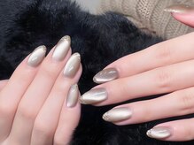 センシー ネイル スタジオ(Sensy Nail Studio)/マグネット + ラメフレンチ