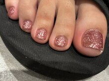 チャーム(charmu.)/フット　ピンクグリッターネイル