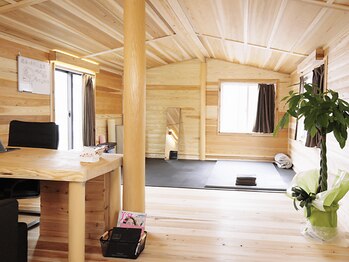 ティーゴート(t-GOAT)/内観・サロン内の雰囲気