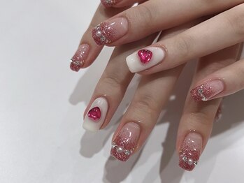 エイト アイラッシュアンドネイル 大宮店(eight)/韓国風ピンクネイル