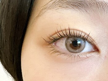 ネイルアンドアイラッシュ ラグナ サロン(Nail&Eyelash Laguna Salon)の写真/【話題のLEDエクステ導入店】従来のグルーよりモチが良くお気に入りの目元が長続きするのがポイント♪