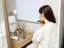 ユーニマルヨン(ewe204)/お着替え・お仕度