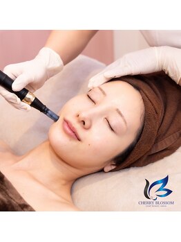 チェリーブロッサム 恵比寿店(CHERRY BLOSSOM)の写真/LA発【落ちない美容液】でノーファンデでも自信が持てる肌へ♪肌補正美容液で気になる肌悩みを徹底カバー!