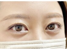 まつげを上げる事でリフトアップ効果もあります♪