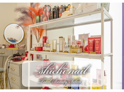 シチ ネイル(shichi nail)の写真