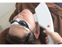 IPLとSHRのハイブリッド脱毛器で全身脱毛が可能♪