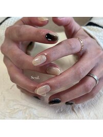 シンプルに一癖