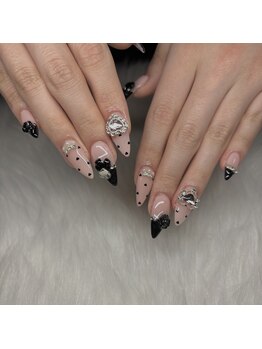 ルアナ(Luana)/▼ガーリーネイル