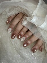 エーナイン 卸町店/ぷっくりお花ネイル