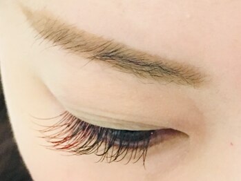 アドヘアー(add hair)の写真/【大人女性に人気◎】理想と仕上がりのズレを防ぐ丁寧なカウンセリングであなたにぴったりな上品な目元へ♪
