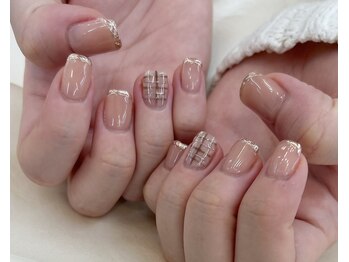 恵比寿ミリ(mm)/ピンクチェックネイル