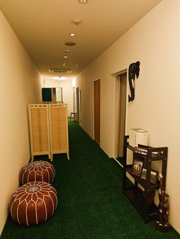 ヒーリンスペース 四条梅津店(Healin space)/入り口付近