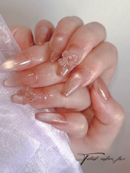 トータルサロン ファイブ(five)の写真/【豊富な定額デザイン☆】ケア込約200色のカラーから配色変更可能♪ブライダルネイルデザインも◇