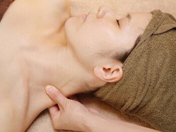 ルーチェ(Luce)/フェイシャル~首~