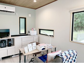 ミラネイル(Mila nail)/お店の内観