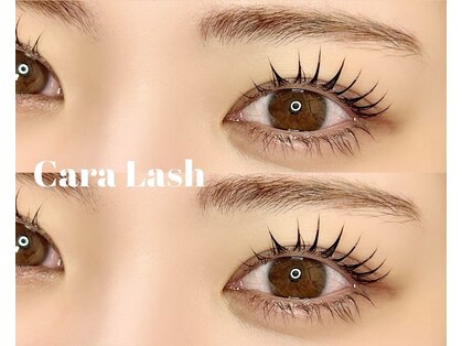 カーララッシュ(Cara Lash)の写真