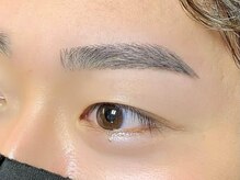 ビューステージ アイブロウサロン 富山/柔らかい印象のデザインです