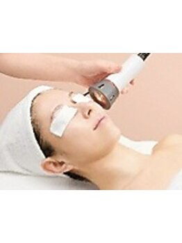 ホウレイ線・たるみ改善！予防ケア