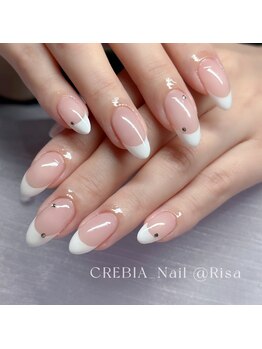 クレヴィア(CREBIA)/定番のホワイトフレンチ