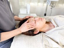 ルームドットエヌ(room.n)の雰囲気（もたつきのあるフェイスラインをくっきりシャープに整えます！）