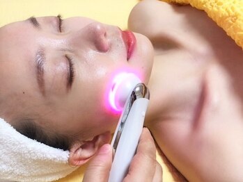 ベニバナ 五反田駅前/ポレーション美顔器で奥まで浸透